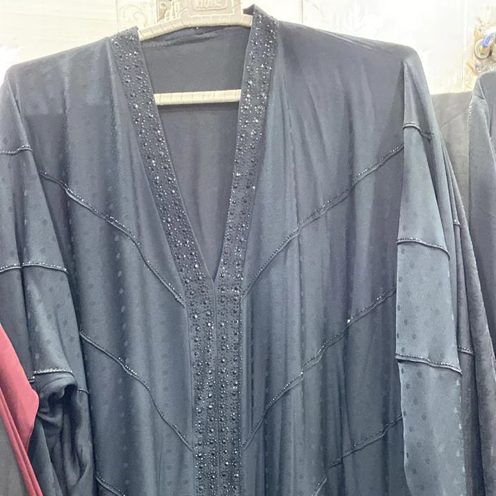 Pallete-work-wholesale-abaya