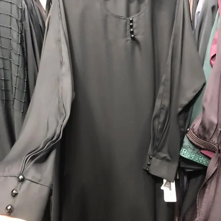 cuff-style-black-wholesale-abaya
