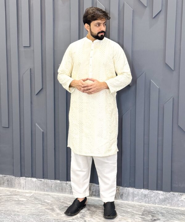 Off-White Party Wear Kurta Pajama For Men's - Image 3